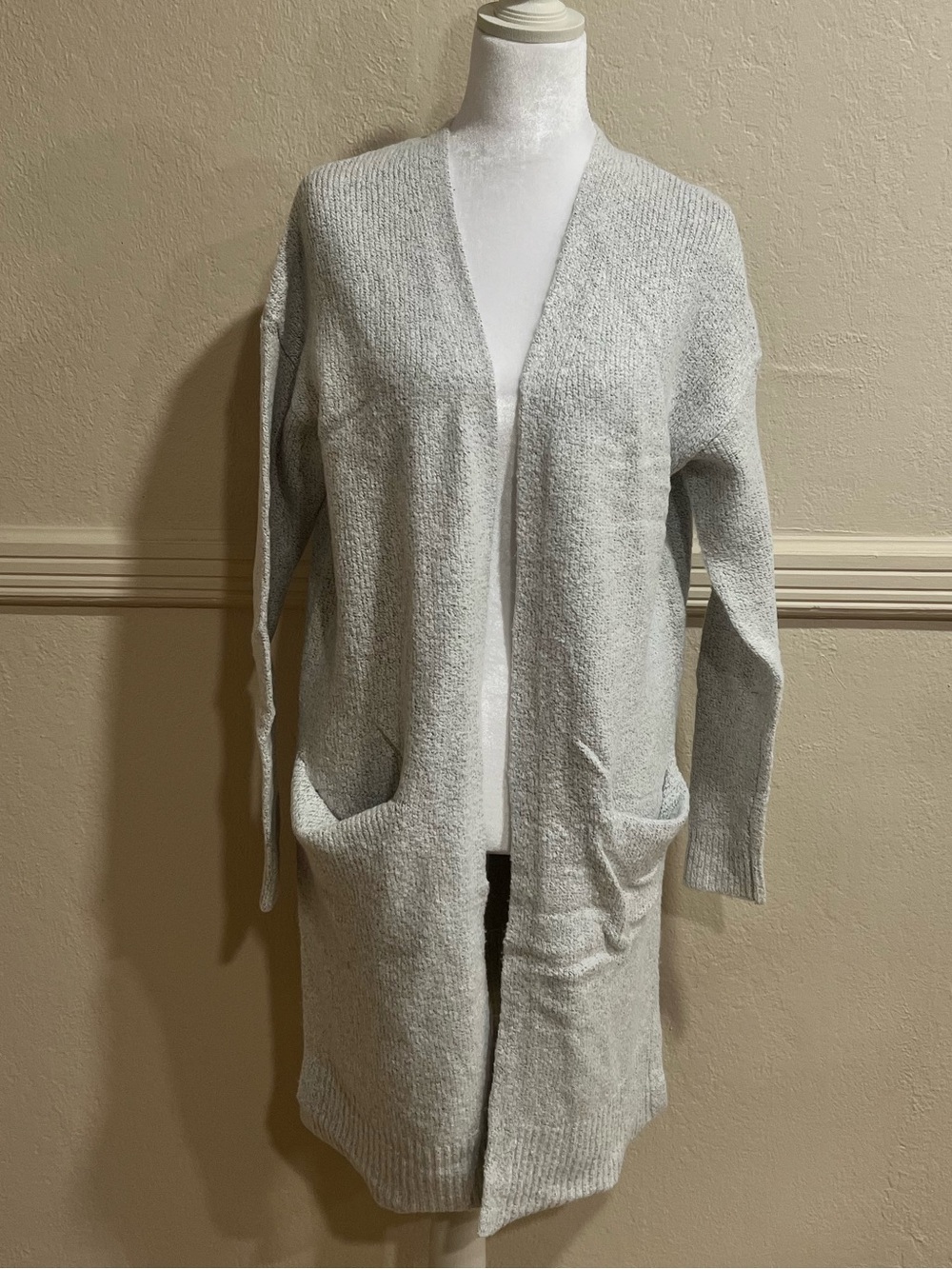 Old Navy Light Gray Open-Front Knit Cardigan